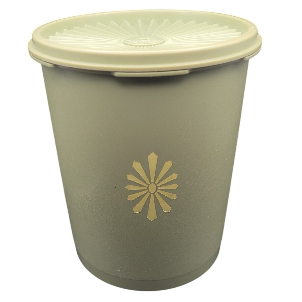 Vintage Tupperware Storage Container w Lid Avocado Green Olive‎ 809